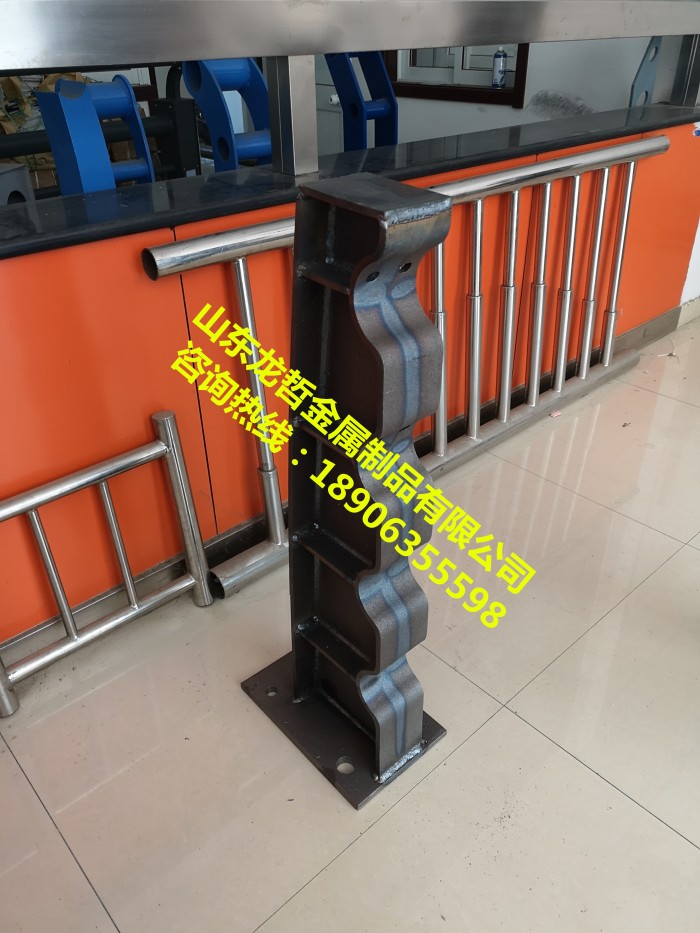 防撞護(hù)欄，防撞立柱